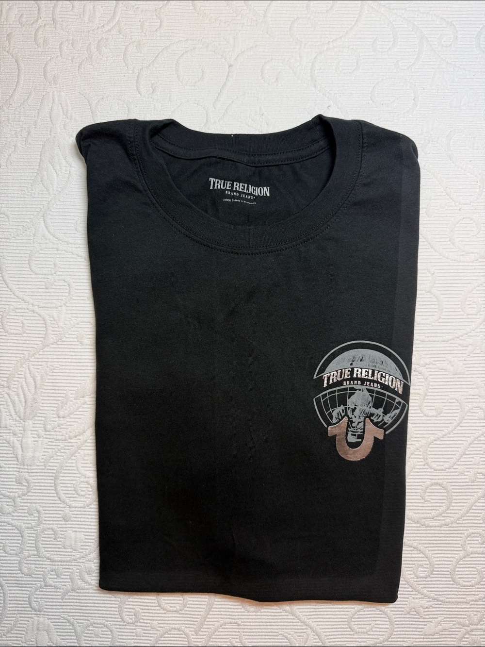 True Religion Black Short Sleeve Logo Crew Tee. NWT. Large